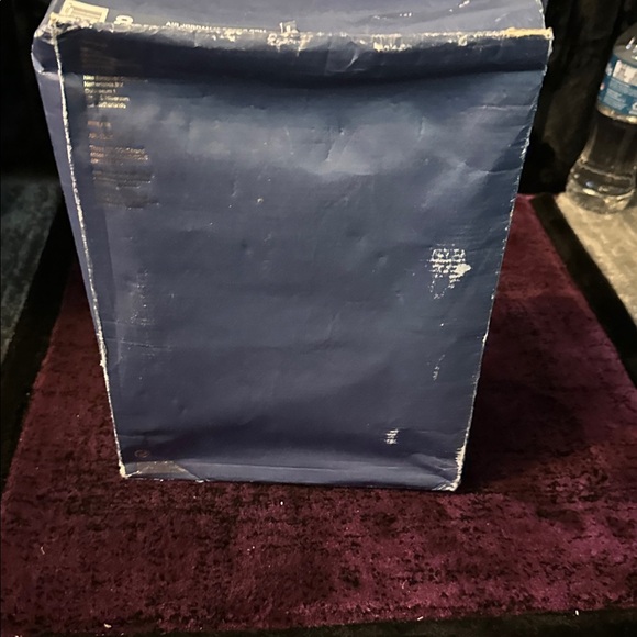 Air Jordan 12 Retro Navy and White High-Top Sneakers Size 8 - Picture 9 of 9